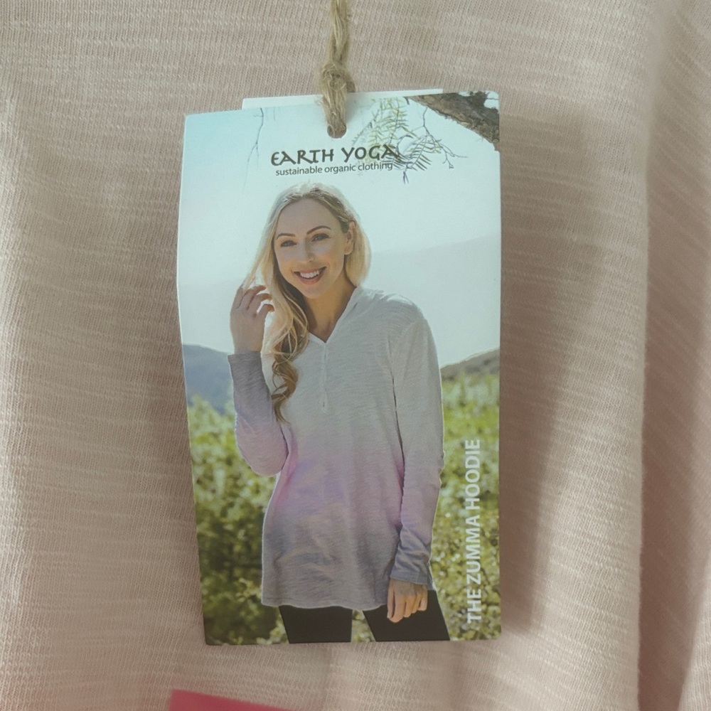 Earth Yoga Zumma Hoodie - Picture 6 of 9